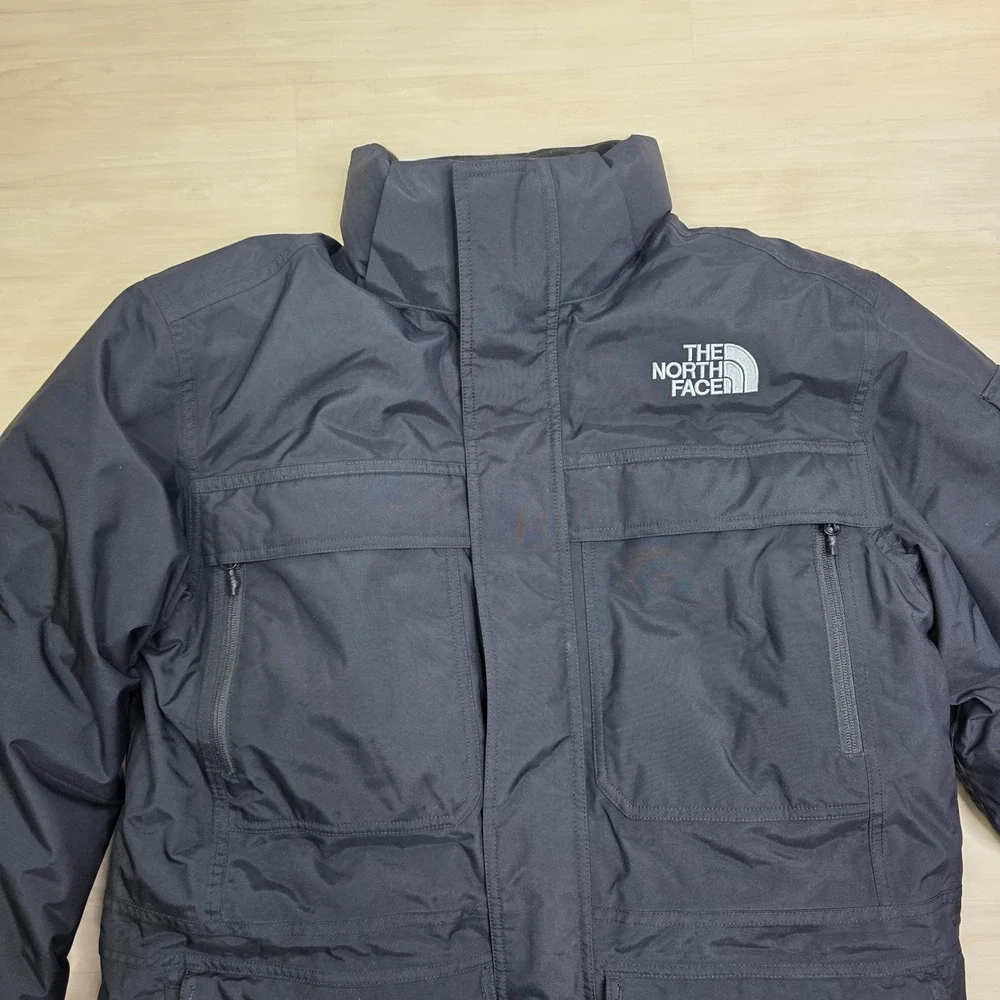 The North Face Mens McMurdo Parka III 550 Down Jacket Black NF0A33RF Large